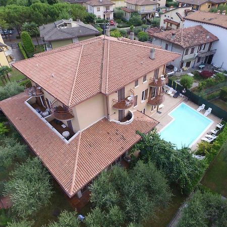 Hotel Chiara Sirmione Eksteriør billede