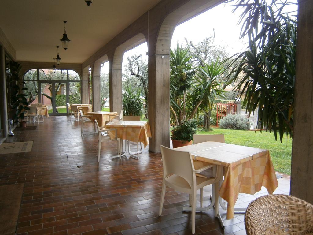Hotel Chiara Sirmione Eksteriør billede